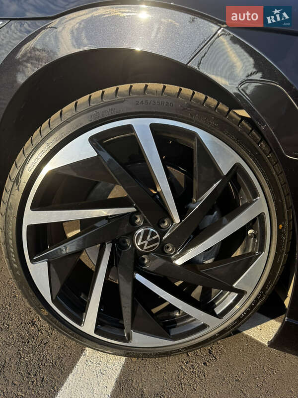 Лифтбек Volkswagen Arteon 2020 в Киеве