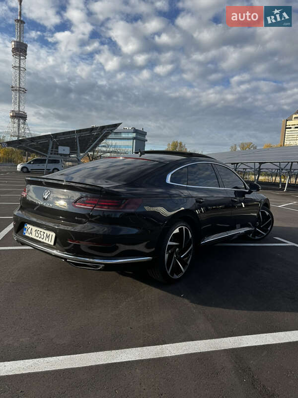 Лифтбек Volkswagen Arteon 2020 в Киеве