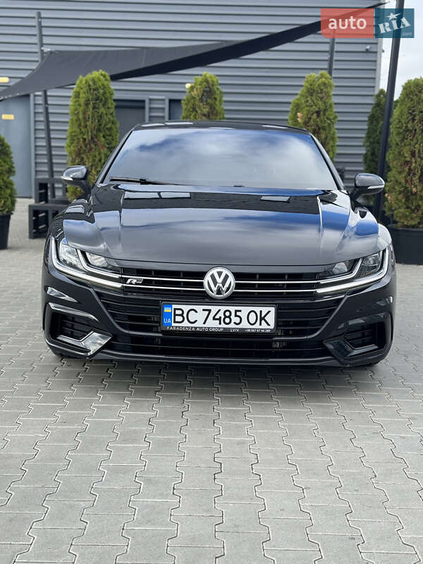 Лифтбек Volkswagen Arteon 2018 в Киеве