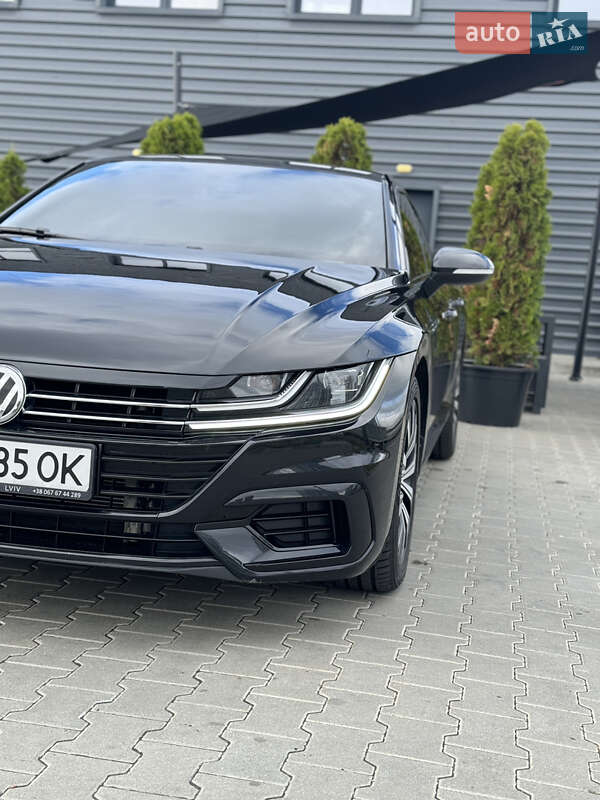 Лифтбек Volkswagen Arteon 2018 в Киеве