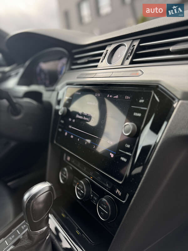 Лифтбек Volkswagen Arteon 2018 в Киеве