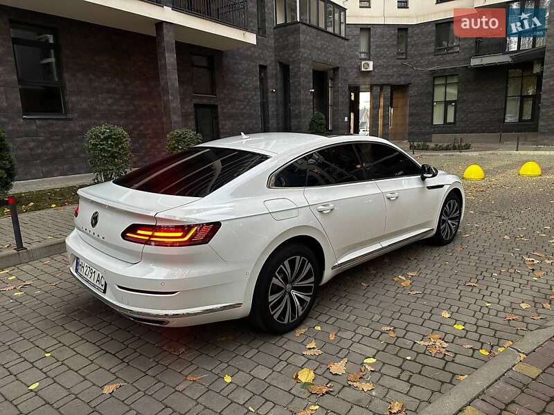 Лифтбек Volkswagen Arteon 2019 в Киеве