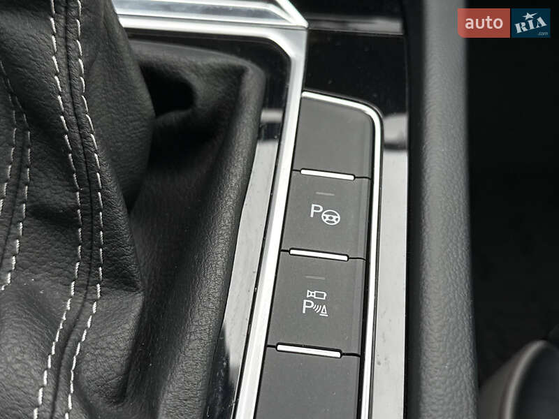 Ліфтбек Volkswagen Arteon 2022 в Києві