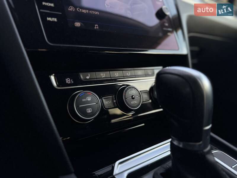 Ліфтбек Volkswagen Arteon 2017 в Мукачевому фото 60 Ліфтбек Volkswagen Arteon 2017 в Мукачевому