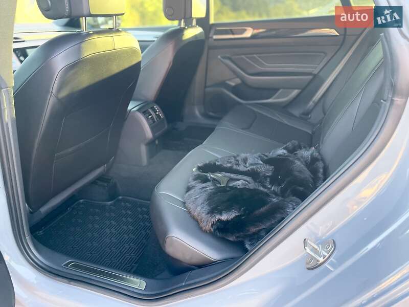 Лифтбек Volkswagen Arteon 2022 в Тернополе