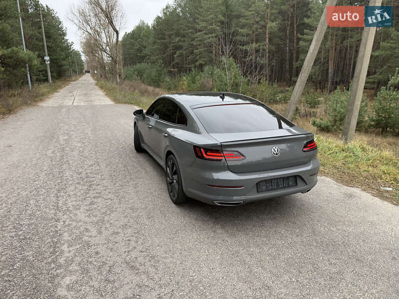 Ліфтбек Volkswagen Arteon 2018 в Києві