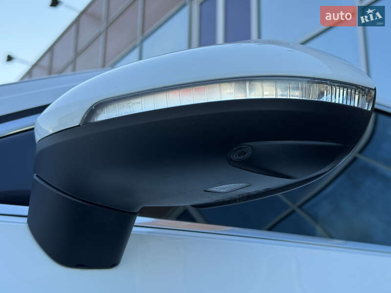 Лифтбек Volkswagen Arteon 2019 в Киеве