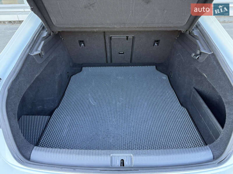 Лифтбек Volkswagen Arteon 2019 в Киеве