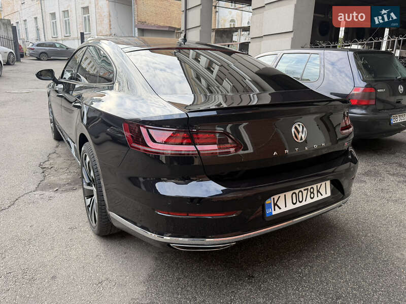 Лифтбек Volkswagen Arteon 2017 в Киеве
