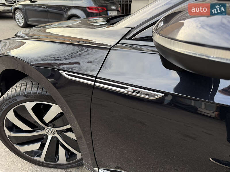 Лифтбек Volkswagen Arteon 2017 в Киеве