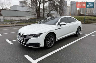 Ліфтбек Volkswagen Arteon 2020 в Києві