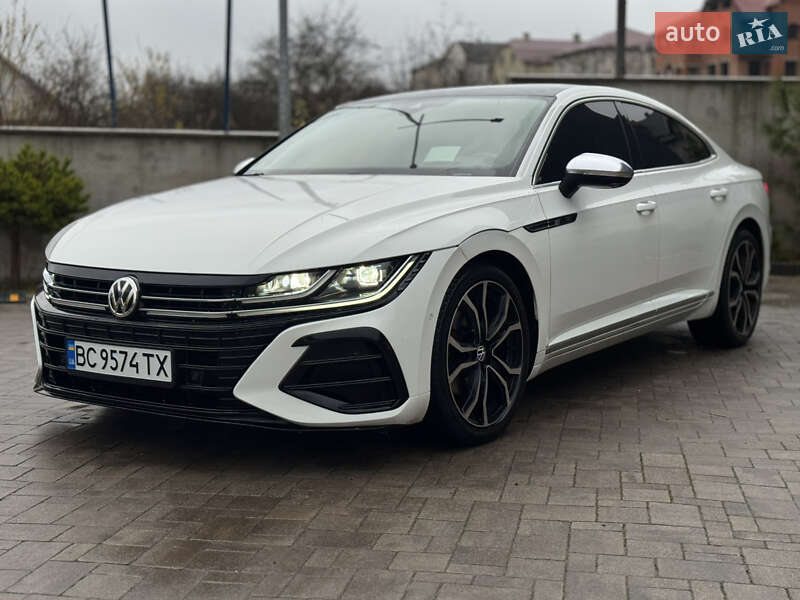 Лифтбек Volkswagen Arteon 2018 в Львове фото Лифтбек Volkswagen Arteon 2018 в Львове