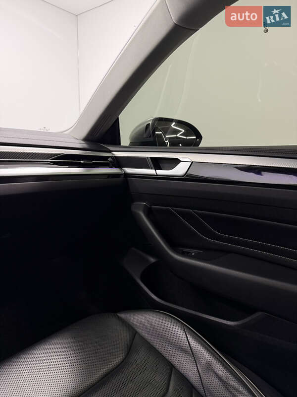 Лифтбек Volkswagen Arteon 2023 в Одессе
