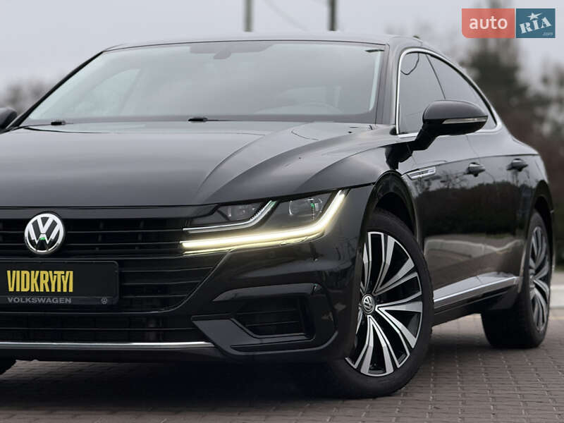 Лифтбек Volkswagen Arteon 2020 в Киеве
