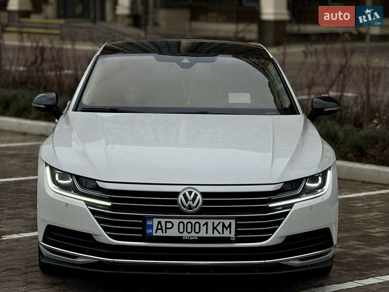 Лифтбек Volkswagen Arteon 2017 в Киеве фото 7 Лифтбек Volkswagen Arteon 2017 в Киеве