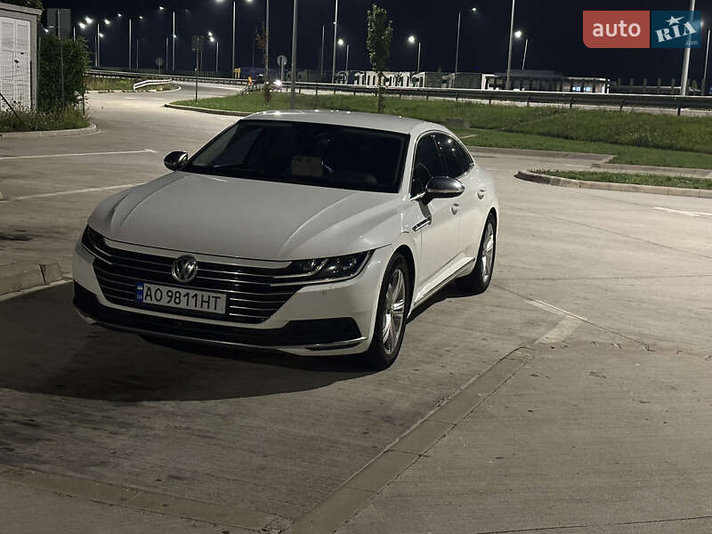 Ліфтбек Volkswagen Arteon 2019 в Іршаві
