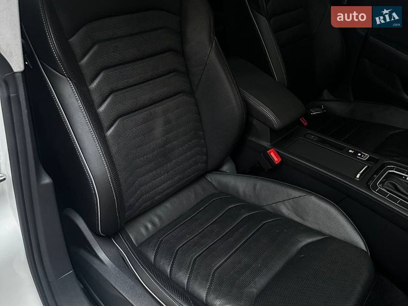 Лифтбек Volkswagen Arteon 2019 в Киеве