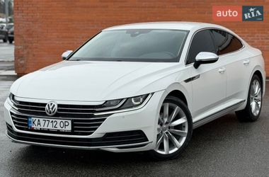 Лифтбек Volkswagen Arteon 2017 в Киеве