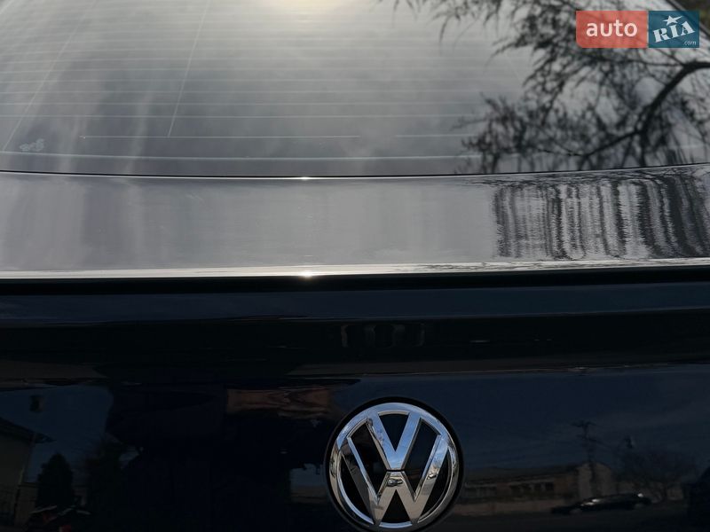Лифтбек Volkswagen Arteon 2019 в Чернигове