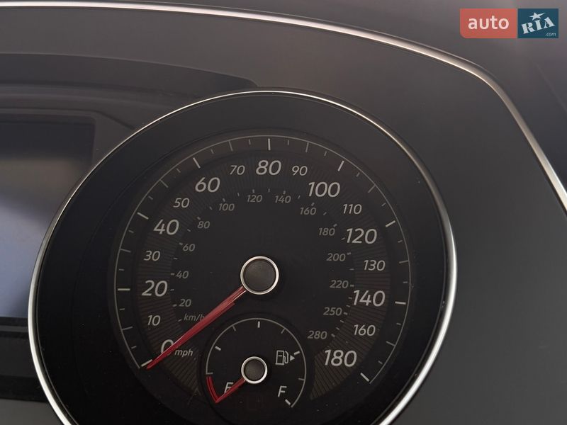 Лифтбек Volkswagen Arteon 2019 в Чернигове