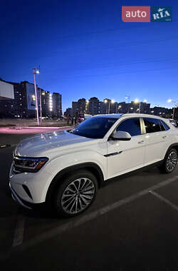 Volkswagen Atlas Cross Sport 2021