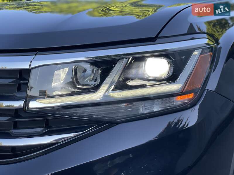 Внедорожник / Кроссовер Volkswagen Atlas Cross Sport 2020 в Ровно