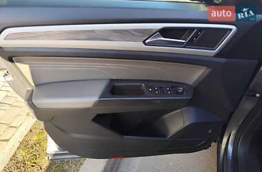 Позашляховик / Кросовер Volkswagen Atlas Cross Sport 2023 в 