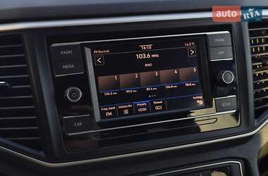 Позашляховик / Кросовер Volkswagen Atlas Cross Sport 2023 в 