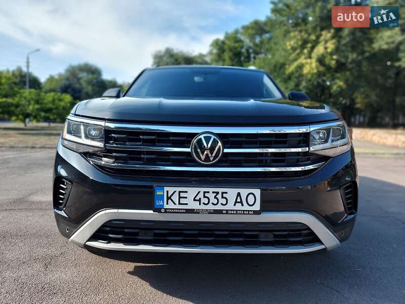 Позашляховик / Кросовер Volkswagen Atlas Cross Sport 2021 в Кам'янському