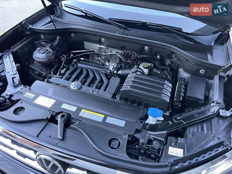 Внедорожник / Кроссовер Volkswagen Atlas Cross Sport 2021 в Харькове