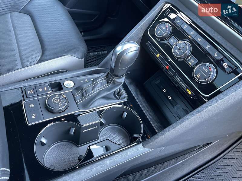 Внедорожник / Кроссовер Volkswagen Atlas Cross Sport 2021 в Харькове