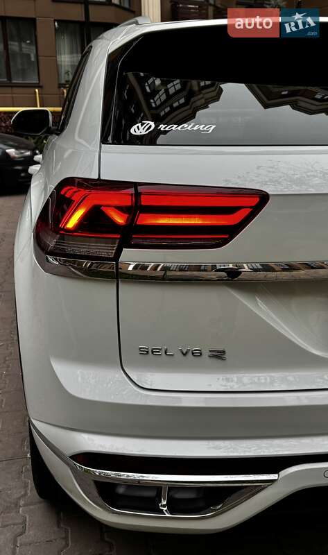 Внедорожник / Кроссовер Volkswagen Atlas Cross Sport 2020 в Киеве