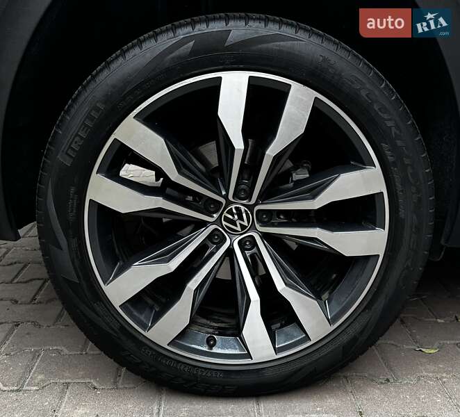 Внедорожник / Кроссовер Volkswagen Atlas Cross Sport 2020 в Киеве