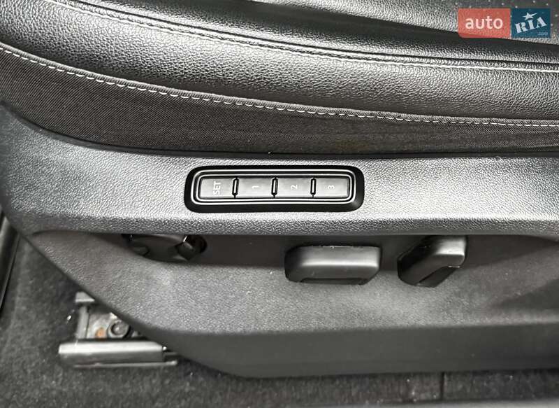 Внедорожник / Кроссовер Volkswagen Atlas Cross Sport 2020 в Киеве