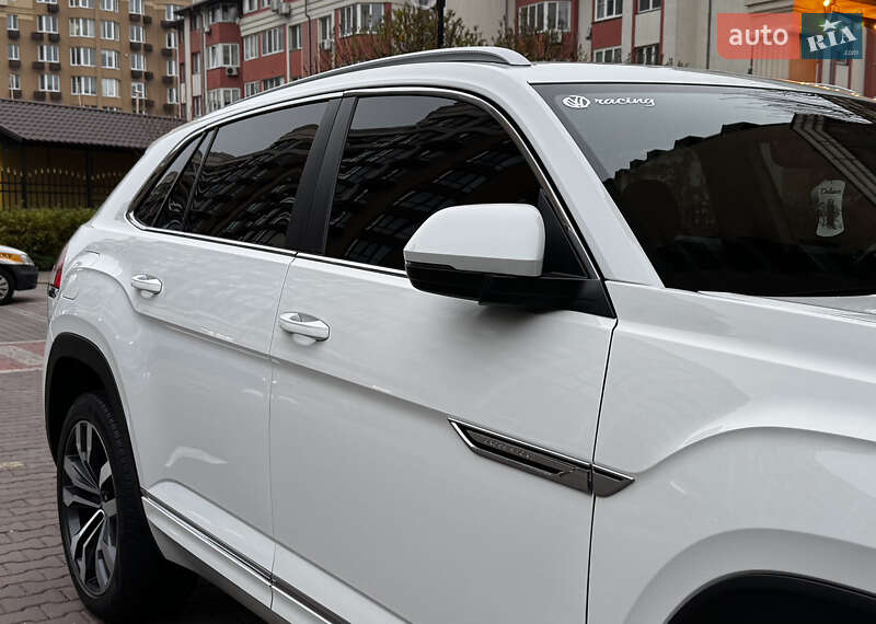 Внедорожник / Кроссовер Volkswagen Atlas Cross Sport 2020 в Киеве фото 45 Внедорожник / Кроссовер Volkswagen Atlas Cross Sport 2020 в Киеве