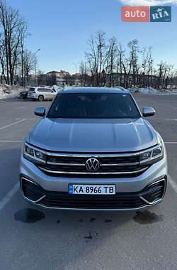 Позашляховик / Кросовер Volkswagen Atlas Cross Sport 2022 в Києві