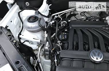 Позашляховик / Кросовер Volkswagen Atlas 2017 в 