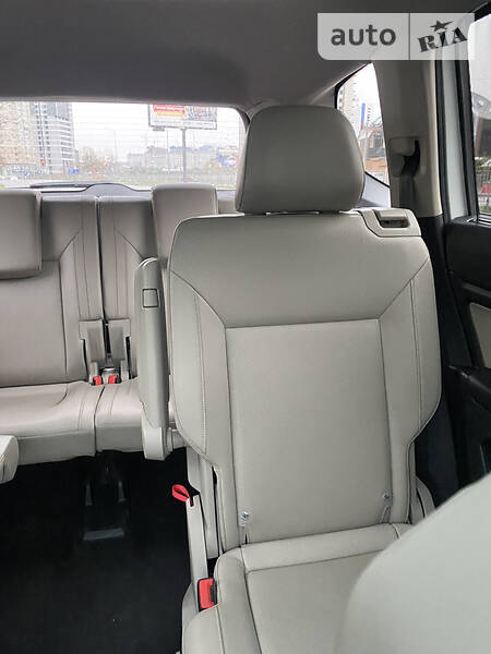 Позашляховик / Кросовер Volkswagen Atlas 2017 в Одесі