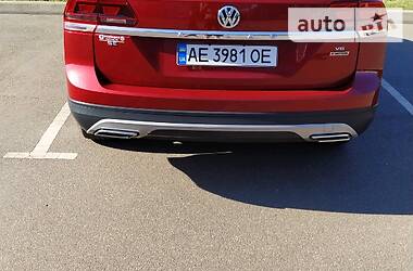 Позашляховик / Кросовер Volkswagen Atlas 2017 в Кривому Розі