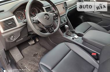 Внедорожник / Кроссовер Volkswagen Atlas 2018 в Здолбунове