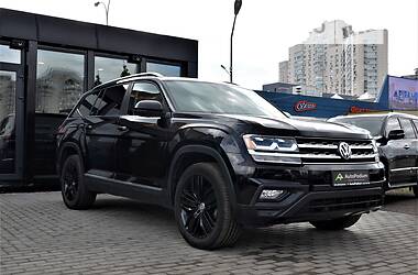 Позашляховик / Кросовер Volkswagen Atlas 2019 в 