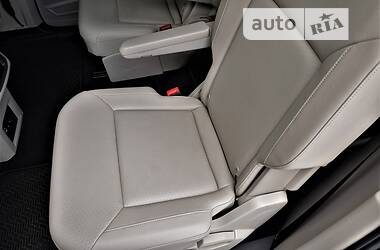 Позашляховик / Кросовер Volkswagen Atlas 2019 в 