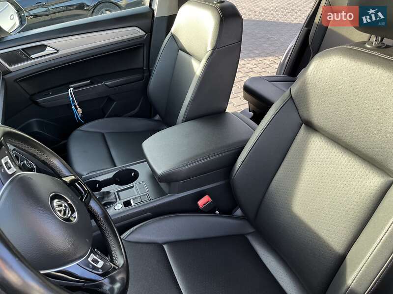 Внедорожник / Кроссовер Volkswagen Atlas 2018 в Черновцах