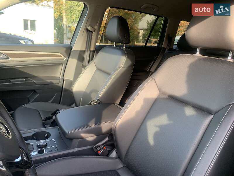 Внедорожник / Кроссовер Volkswagen Atlas 2019 в Черновцах