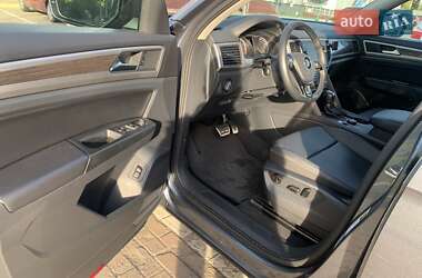 Внедорожник / Кроссовер Volkswagen Atlas 2019 в Черновцах
