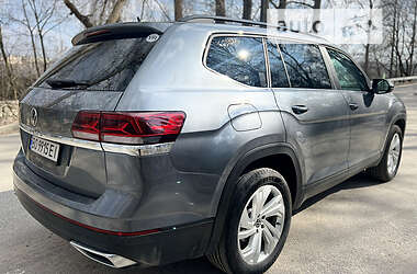 Позашляховик / Кросовер Volkswagen Atlas 2021 в 