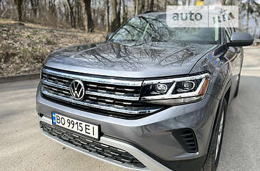 Позашляховик / Кросовер Volkswagen Atlas 2021 в 