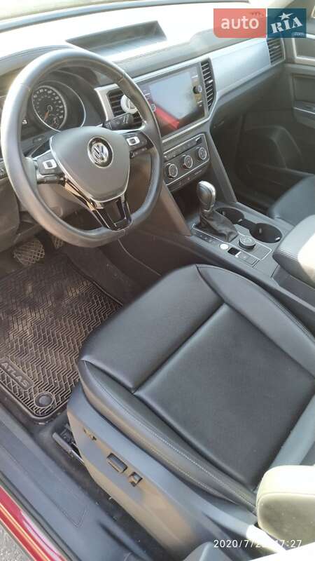 Внедорожник / Кроссовер Volkswagen Atlas 2017 в Кривом Роге