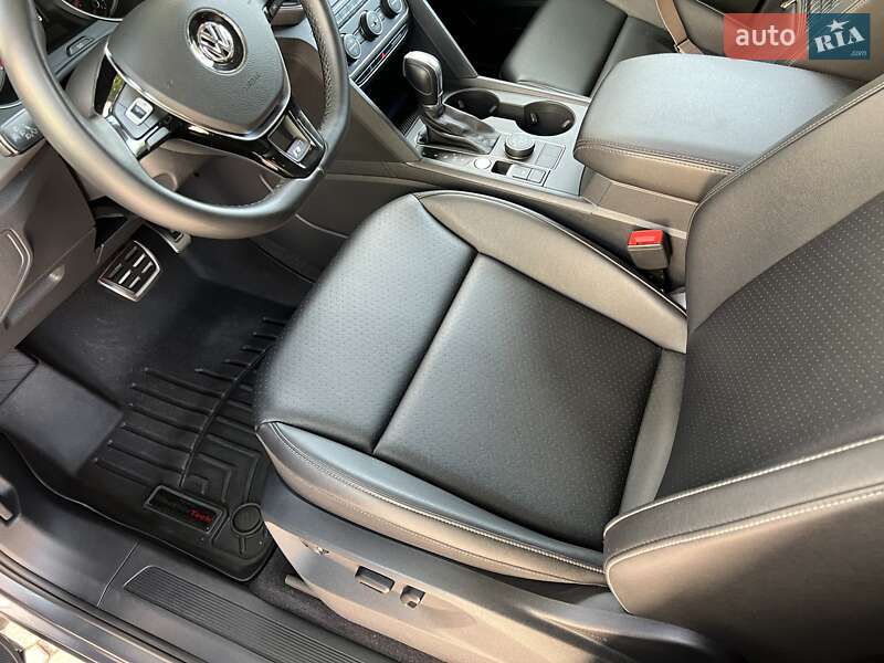 Внедорожник / Кроссовер Volkswagen Atlas 2018 в Николаеве фото 3 Внедорожник / Кроссовер Volkswagen Atlas 2018 в Николаеве