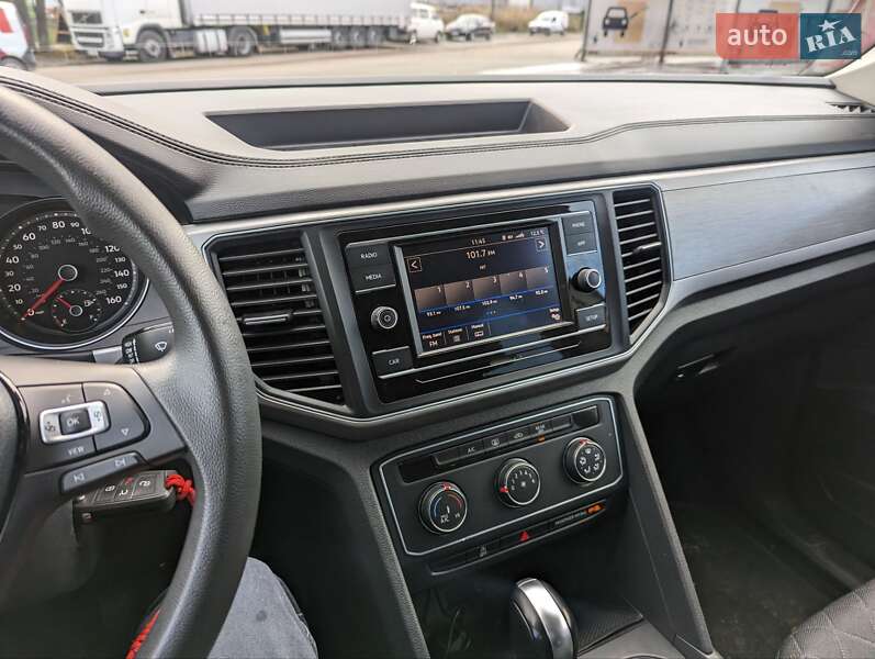 Позашляховик / Кросовер Volkswagen Atlas 2018 в Львові